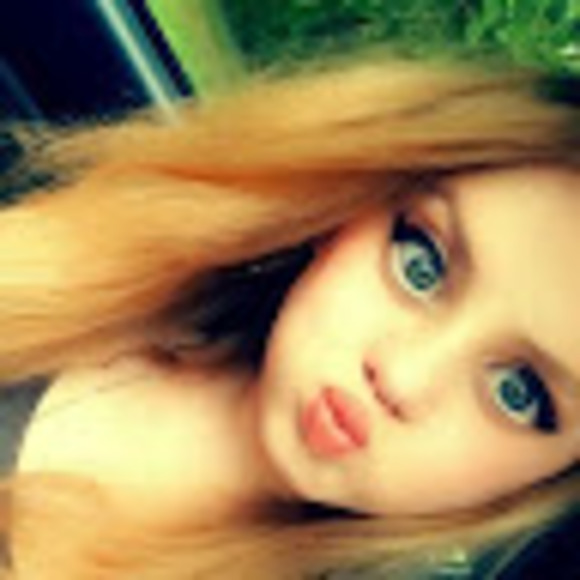 Meet your Posher, Meg - Picture 1 of 1